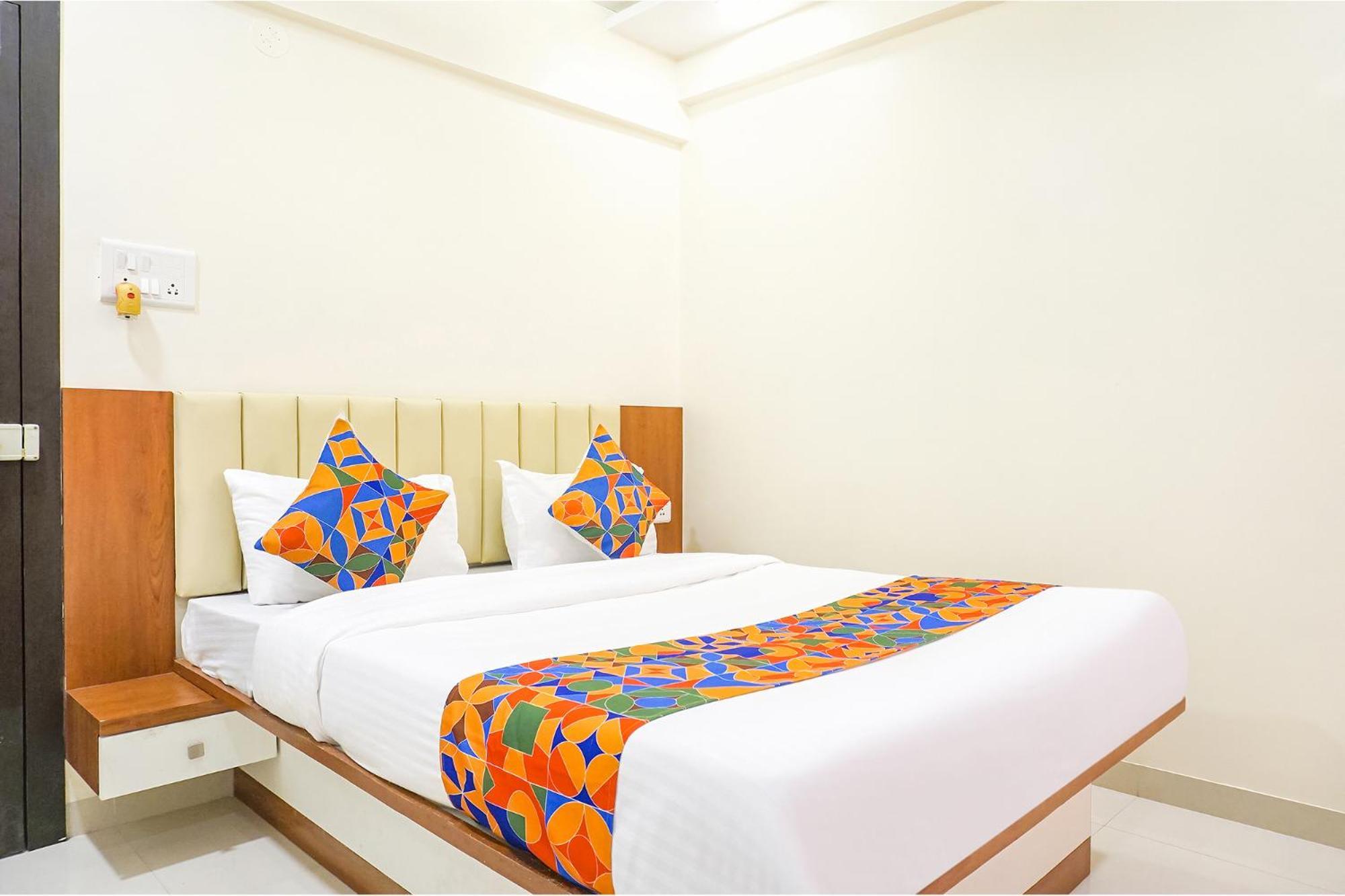 Fabhotel Majestic Luxurious - Nr Rajaram Bhiku Pathare Stadium Pune Exterior foto