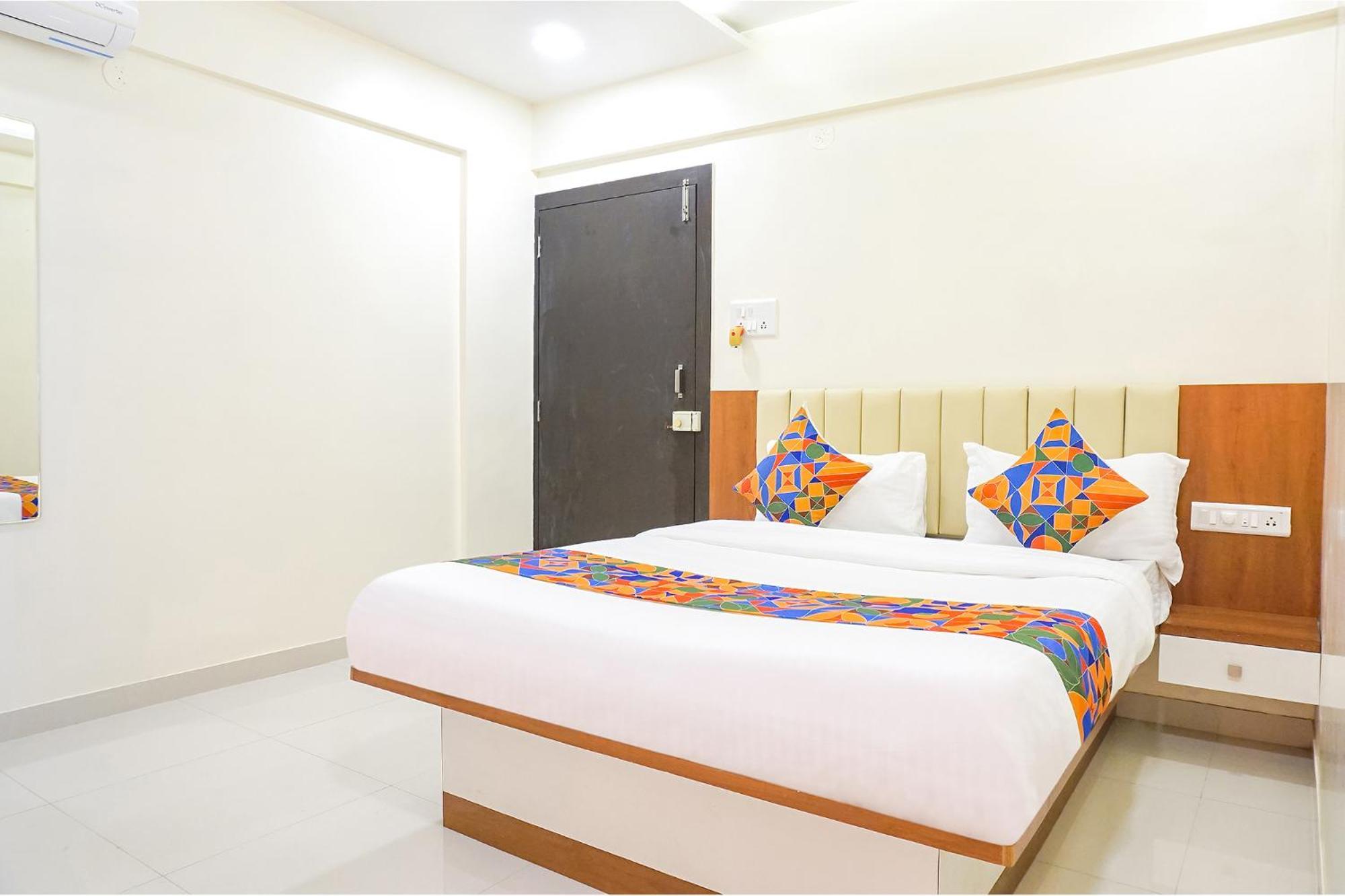 Fabhotel Majestic Luxurious - Nr Rajaram Bhiku Pathare Stadium Pune Exterior foto